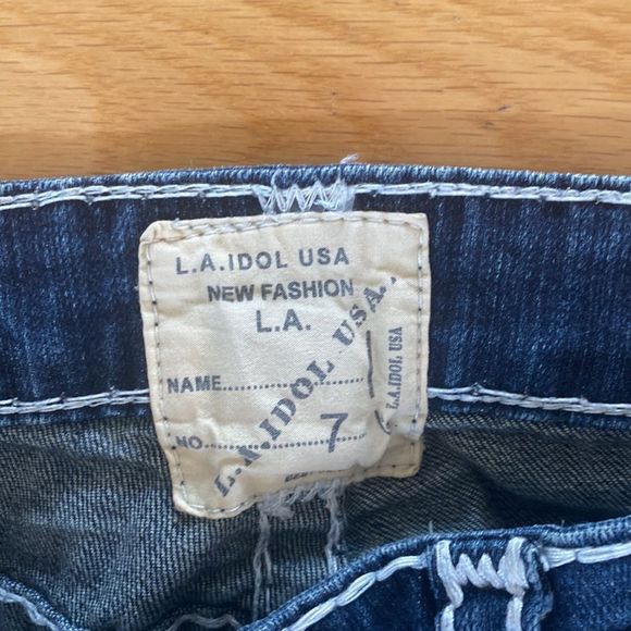 L.A Idol  denim capris size 7 - Picture 6 of 11